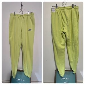 New Nike Sweatpants elastic waist, yellow Large